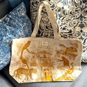 Sézane - Animal Canvas Tote